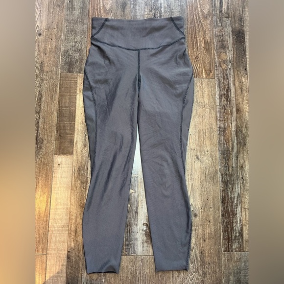 Lululemon Base Pace High-Rise Tight 25" *Two-Tone Ribbed in Grey Women’s Size 6 - Picture 3 of 8